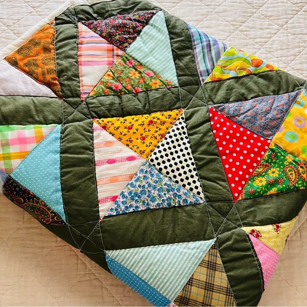 Vintage Handmade Patchwork Quilt 65” x 80” – Multicolor Triangle Blocks Full.
